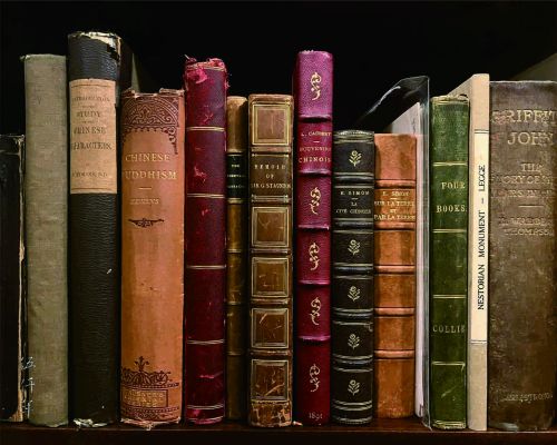 Voyage of Sinology from East to West: Catalogue of Letters, Books and Artefacts of Western and Chinese Personages Across Three Centuries